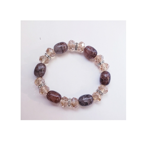 Multi Color Beaded Bracelet - Picture 2 of 2